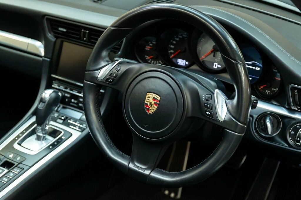 Porsche 911 911 Gt3 Rs White #43