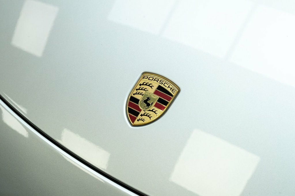 Porsche 911 911 Gt3 Rs White #47