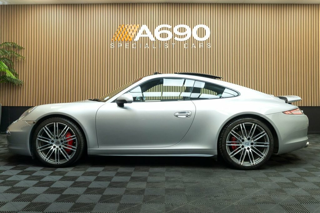 Porsche 911 911 Gt3 Rs White #4
