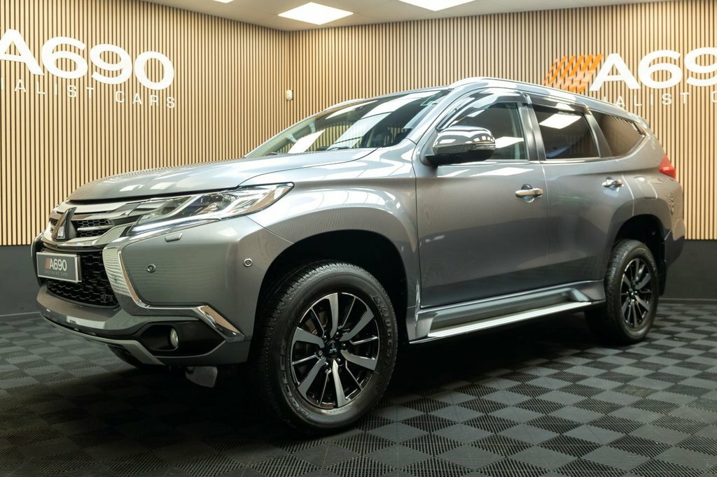 Mitsubishi Shogun Sport 2.4L 4 Grey #3