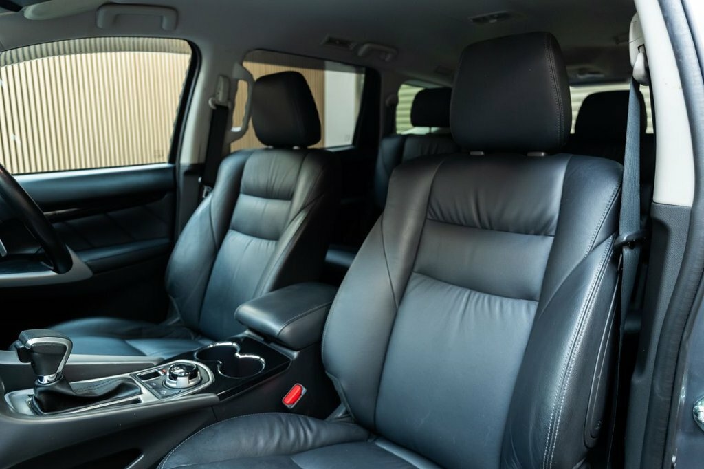 Mitsubishi Shogun Sport 2.4L 4 Grey #19