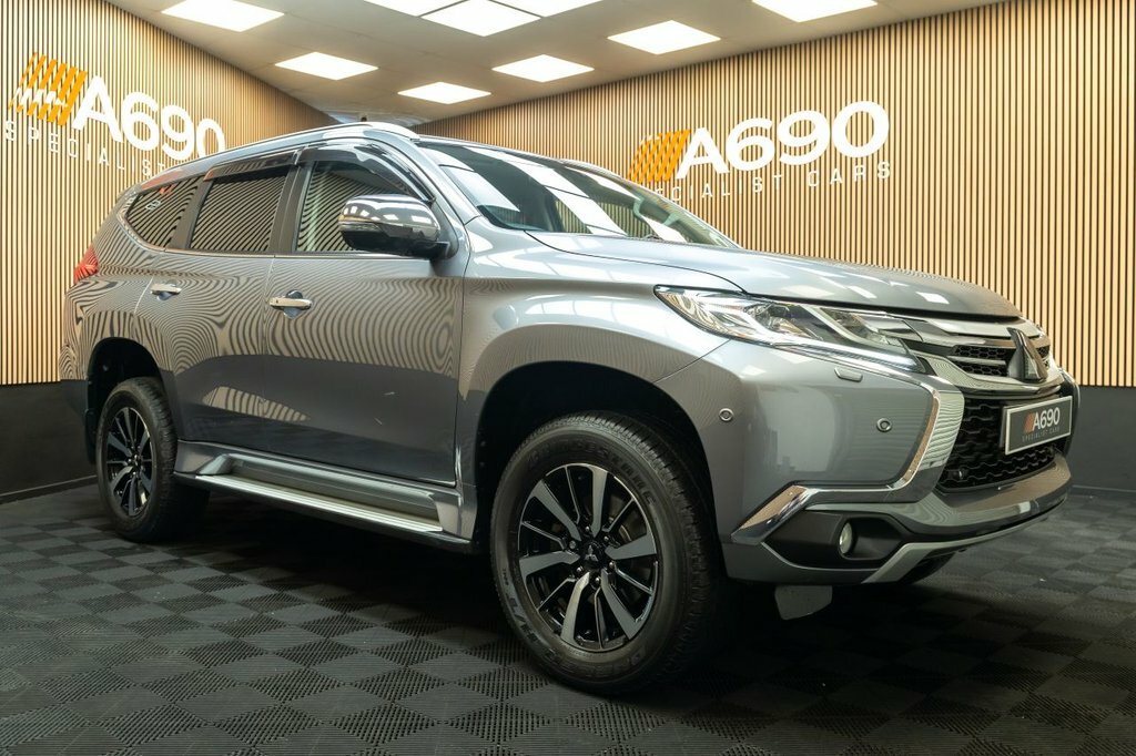 Mitsubishi Shogun Sport 2.4L 4 Grey #9