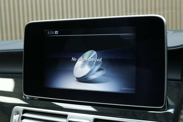 Mercedes-Benz CLS Amg Line Grey #23