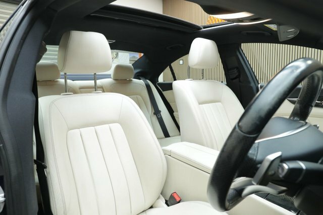 Mercedes-Benz CLS Amg Line Grey #45