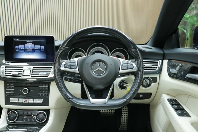 Mercedes-Benz CLS Amg Line Grey #18