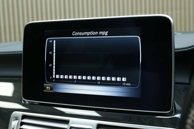 Mercedes-Benz CLS Amg Line Grey #30