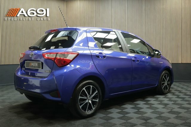 Toyota Yaris 1.5 Vvt-h Icon Tech Hatchback Hybrid E- Blue #6
