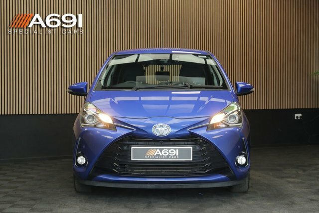 Toyota Yaris 1.5 Vvt-h Icon Tech Hatchback Hybrid E- Blue #2