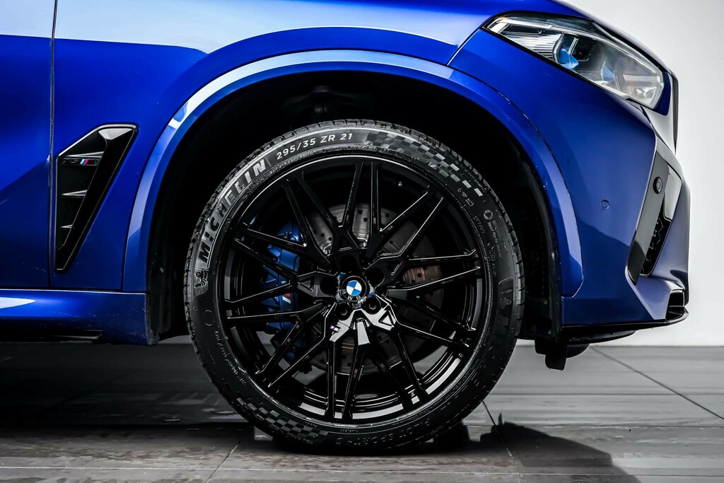 BMW X5 M 4.4L Competition Grey #13