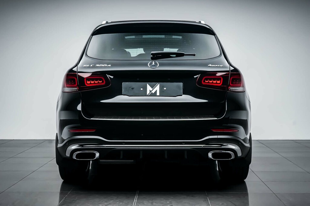 Mercedes-Benz GLC Class Amg Line Premium Plus Suv G-tronic 4Mati #4
