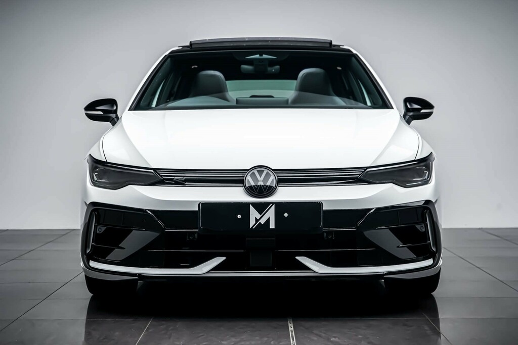 Volkswagen Golf R Black Edition Hatchback Dsg 4Motion Euro  #2