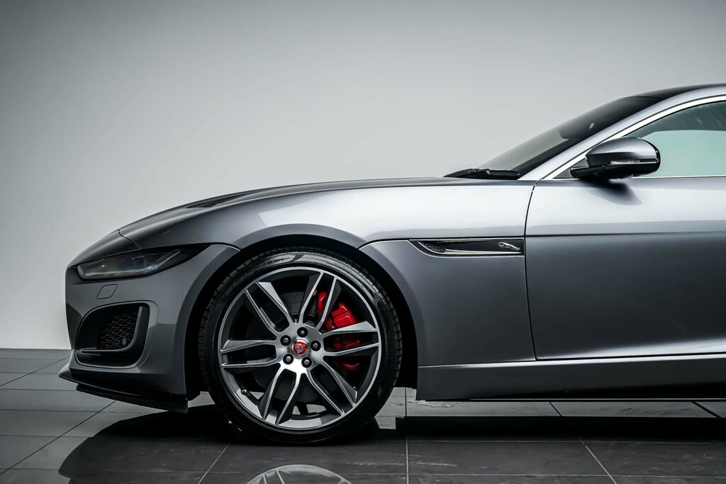 Jaguar F-Type P450 R-dynamic  #12
