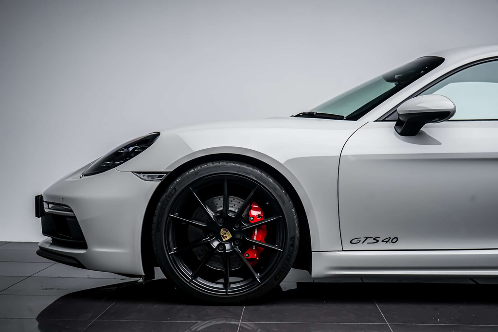 Porsche 718 Cayman Coupe Gpf Silver #12