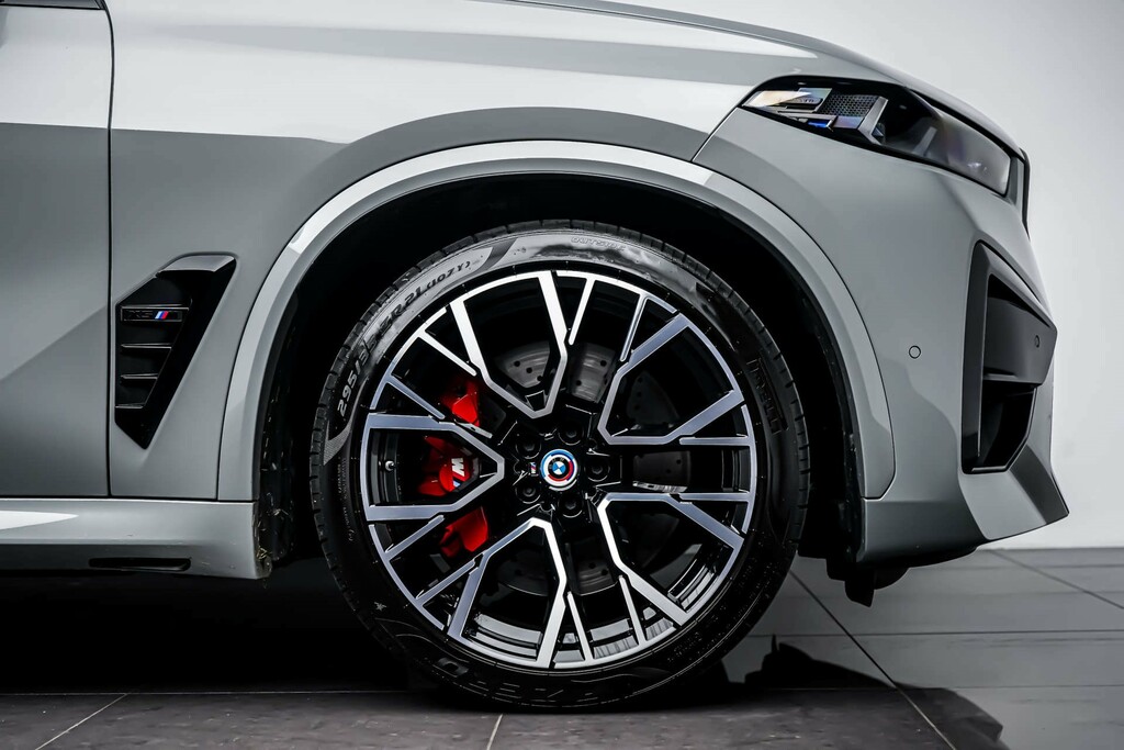 BMW X5 M M Competition Green #8