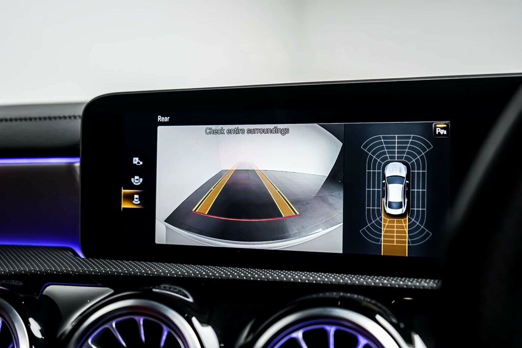Mercedes-Benz CLA Class Cla 220 D Amg Black #12