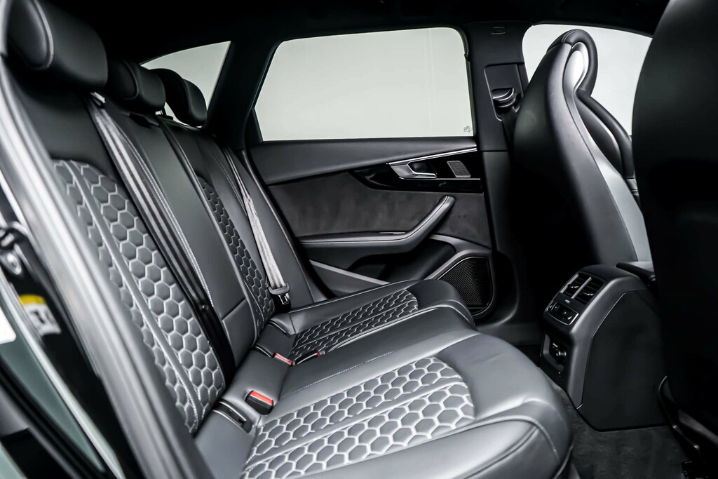 Audi RS4 Avant Audi Rs 4 Avant Competition 450 Ps Tiptronic Black #9