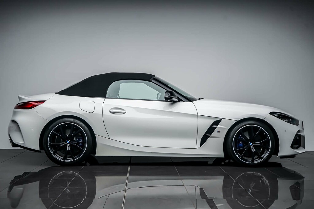 BMW Z4 Sdrive30i M Sport Red #11