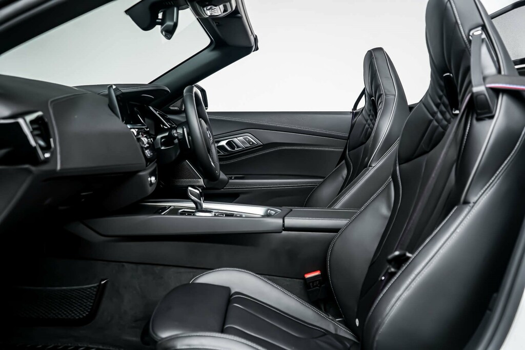 BMW Z4 Sdrive30i M Sport Red #8