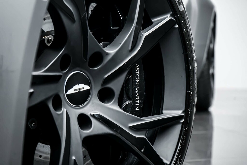 Aston Martin DBS V12 Touchtronic #27