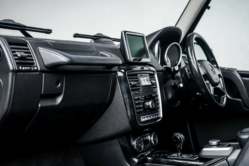 Mercedes-Benz G Class T S Premium #13