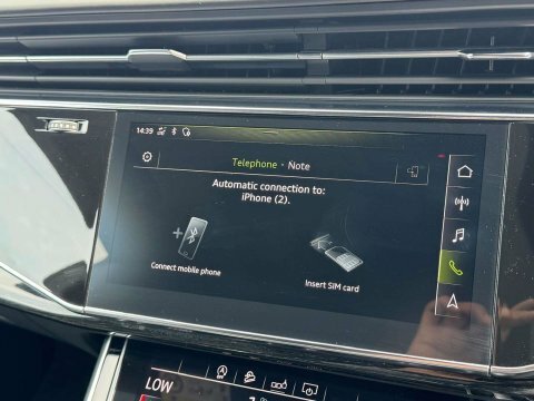 Audi Q8 Black #34
