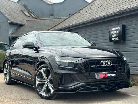 Audi Q8 3.0 Tdi V6 Black #4