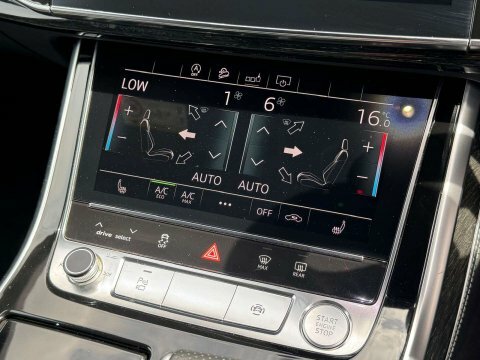 Audi Q8 Black #41