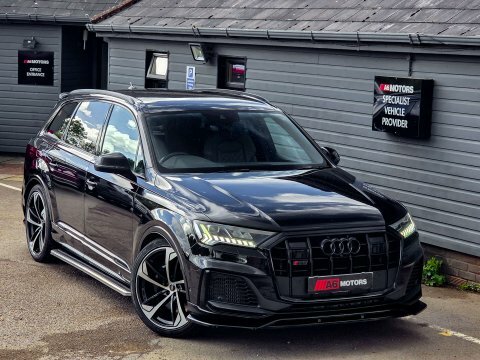 Audi SQ7 4.0 Tfsi V8 Black #4