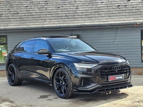 Audi Q8 3.0 Tdi V6 Black #3