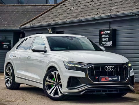 Audi Q8 3.0 Tfsi V6 White #6