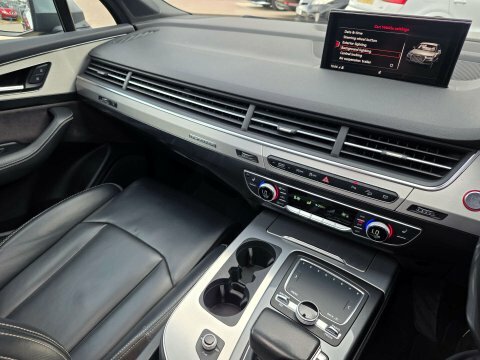 Audi SQ7 Suv 4.0 Tdi V8 - 1 Owner22sside Stepscarbon Black #30