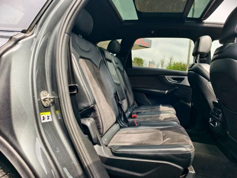 Audi Q7 Tdi Quattro Se 5-Door Grey #19