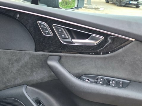 Audi SQ7 Suv 4.0 Tfsi V8 Vorsprung - 1 Owner22smatrix Black #151