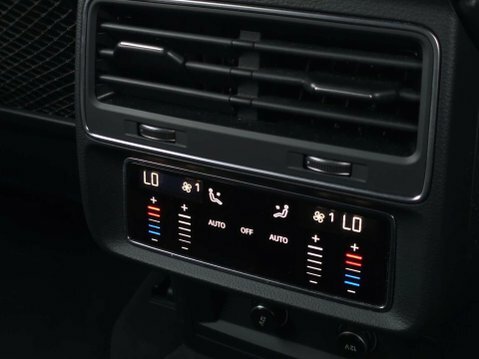 Audi SQ7 Suv 4.0 Tfsi V8 Vorsprung - 1 Owner22smatrix Black #150