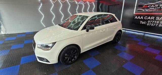 Audi A1 1.6 Tdi Sport Sportback Euro 5 WV63GMG White #6