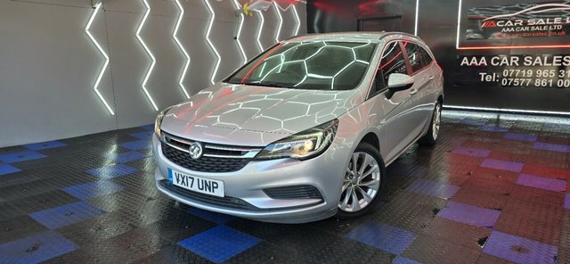 Vauxhall Astra 1.6 Cdti Ecoflex Tech Line Sports Tourer Diese VX17UNP Silver #2