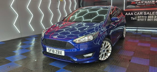 Ford Focus 1.0T Ecoboost St-line Hatchback Blue #2