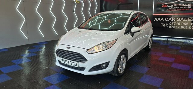 Ford Fiesta 1.25 Zetec Hatchback Euro 5 82 White #5