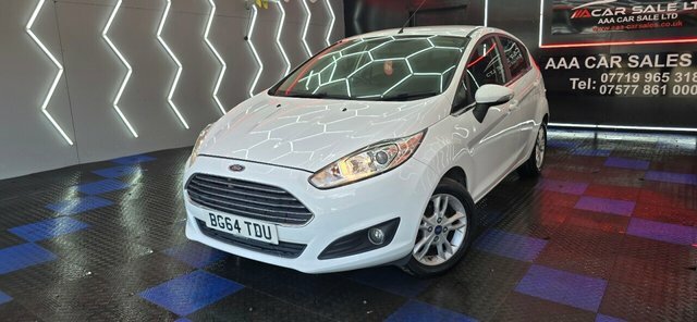 Ford Fiesta 1.25 Zetec Hatchback Euro 5 82 White #2