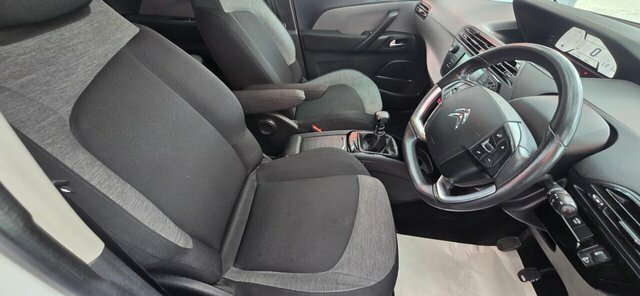 Citroen Grand C4 Picasso Flair Black #16