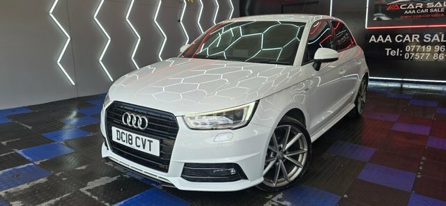 Audi A1 1.0 Tfsi Black Edition Sportback DC18CVT White #2