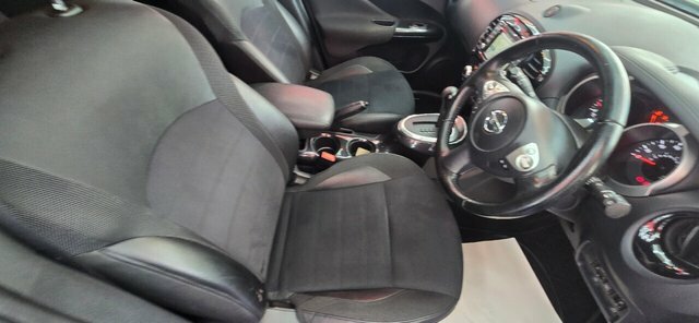 Nissan Juke N-connecta White #23