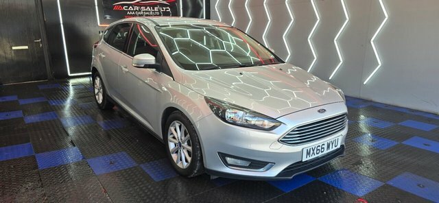 Ford Focus 1.0T Ecoboost Titanium Hatchback Silver #3