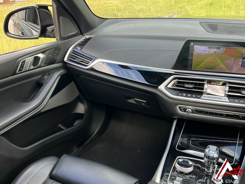BMW X5 Estate Black #98