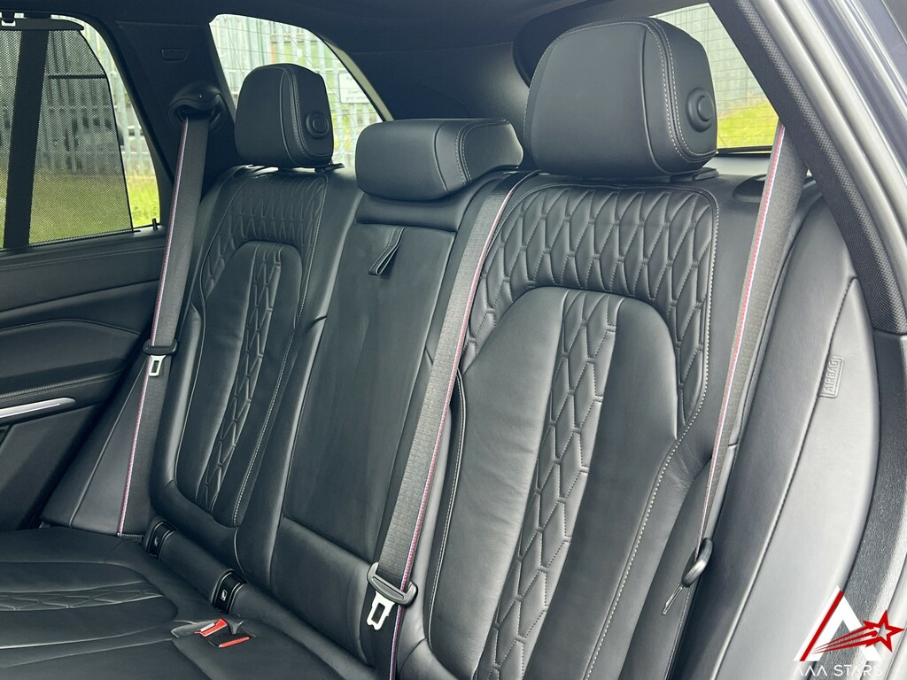 BMW X5 Estate Black #64