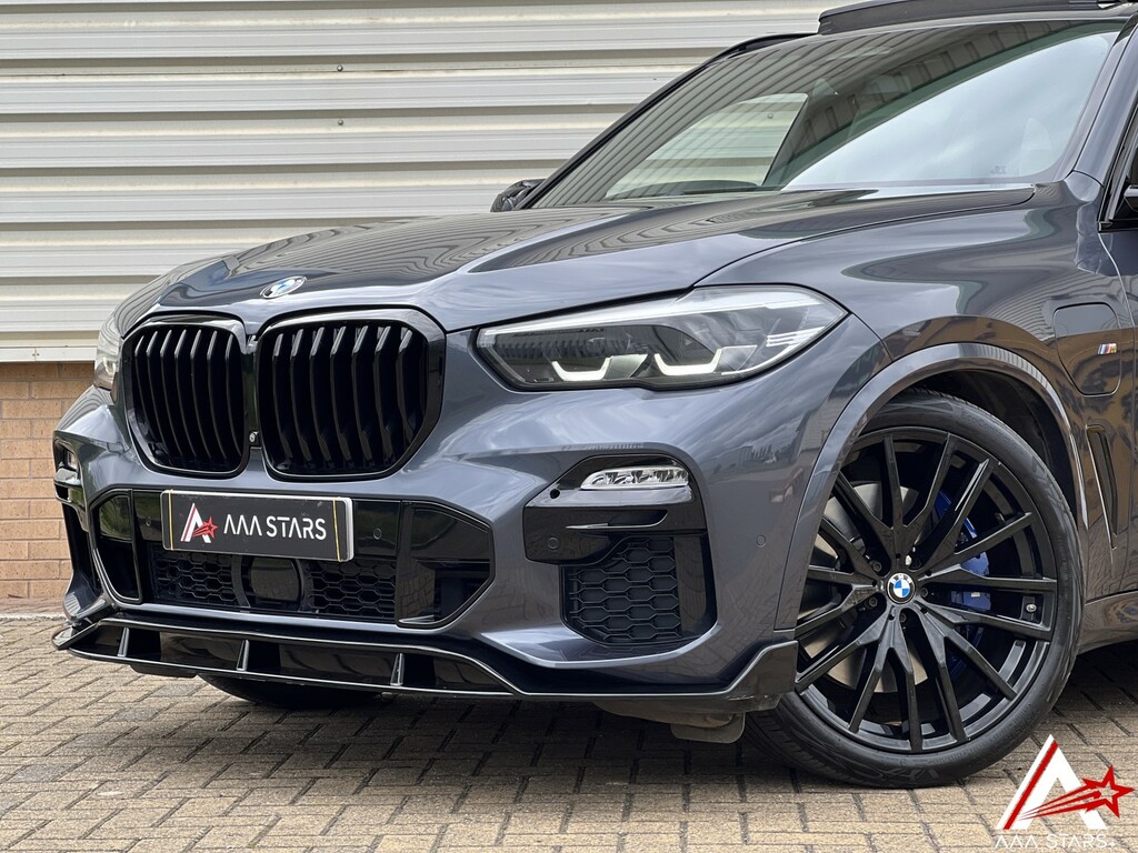 BMW X5 Estate Black #16