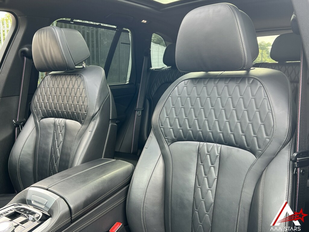 BMW X5 Estate Black #68