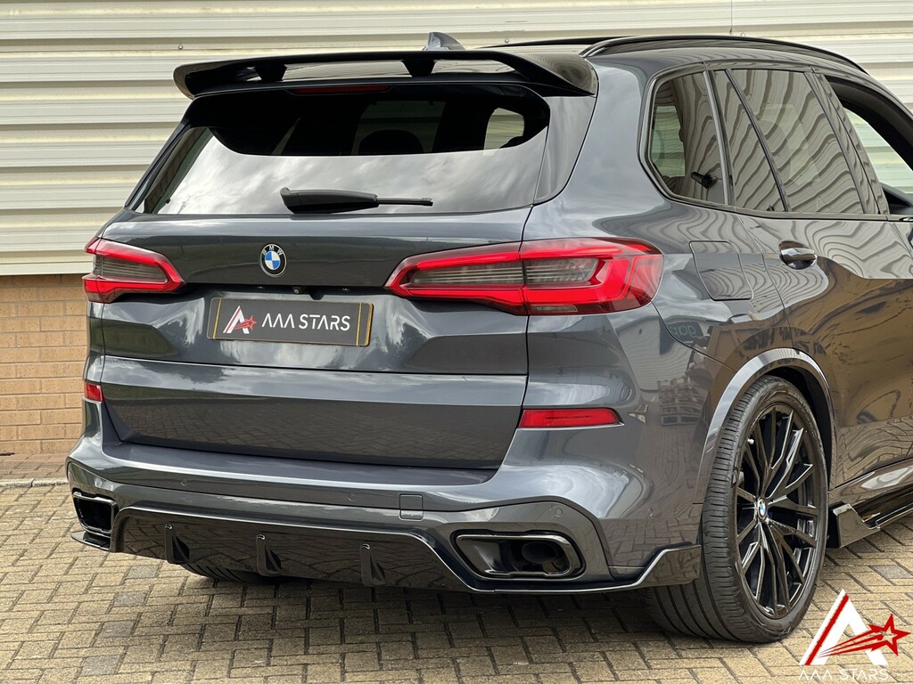 BMW X5 Estate Black #35
