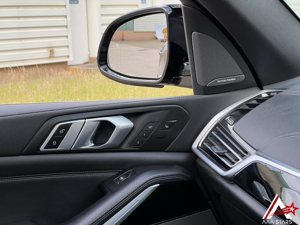 BMW X5 Estate Black #108