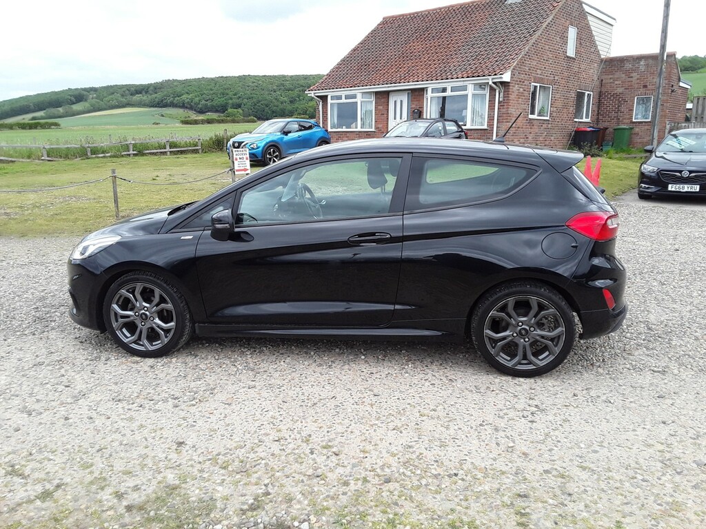 Ford Fiesta Hatchback 1.0 T Ecoboost St-line 2017 SH67VJY Black #4